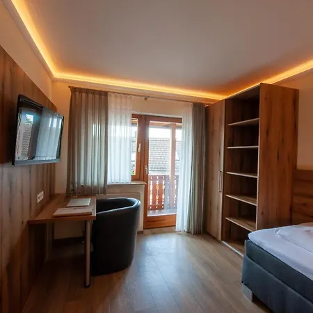 Landgasthof Oberschnorrhof Hotel