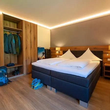 Landgasthof Oberschnorrhof Hotel 3*