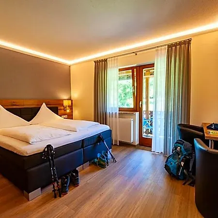 Landgasthof Oberschnorrhof ホテル Dammbach
